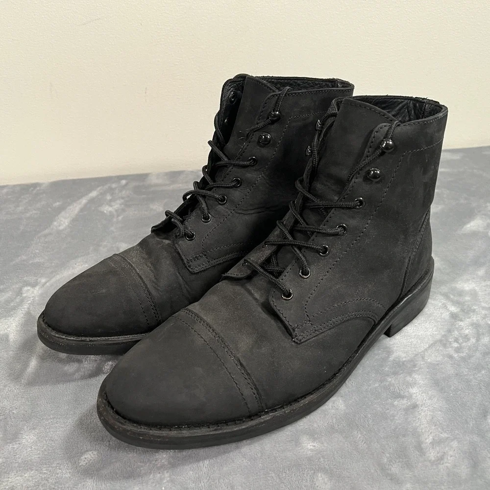 Thursday Captain Boots Mens Size 11 Black Matte Leather Lace Up Cap Toe Chukka